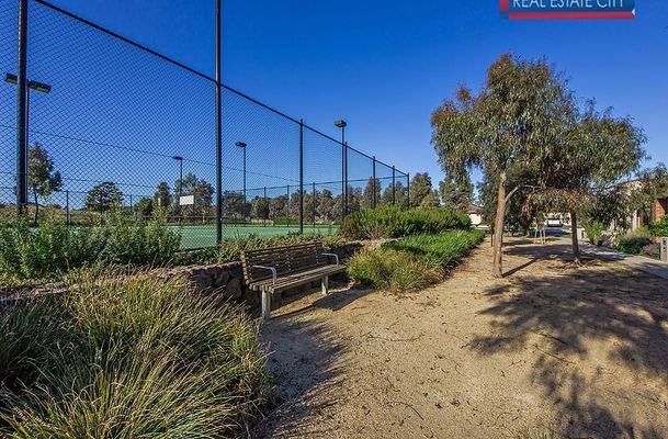 10 Prism Walk, Epping