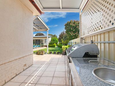 59 Avenue Road, Highgate