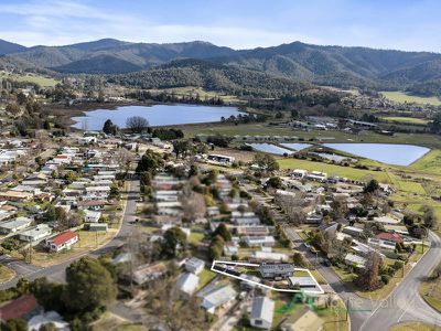 28 McKay Street, Mount Beauty