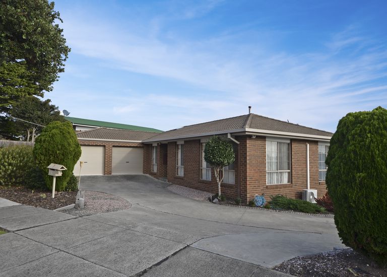 1 Carcoola Crescent, Portland