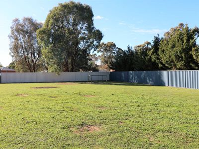 14 Mutton Street, Avenel