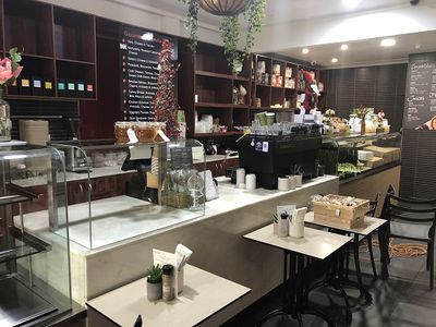 Hunter Hill Cafe
