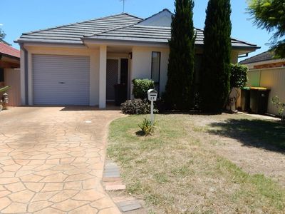 17 Kinchega Court, Wattle Grove