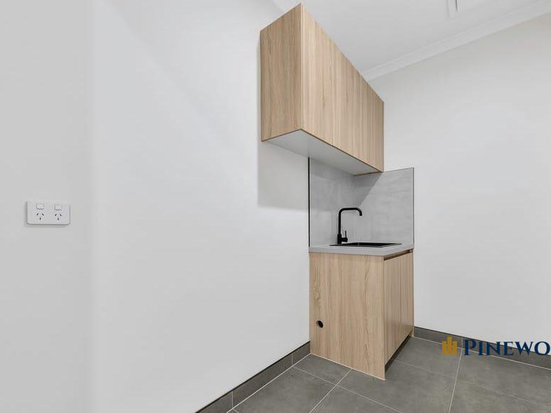 8 Uttar Way, Rockbank