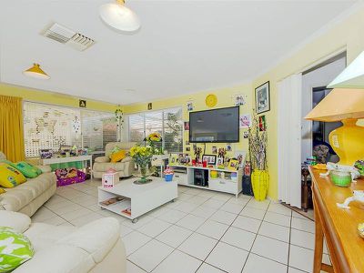 21 Meadow Way, Tarneit