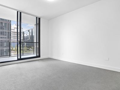 1304 / 46 Savona Drive, Wentworth Point