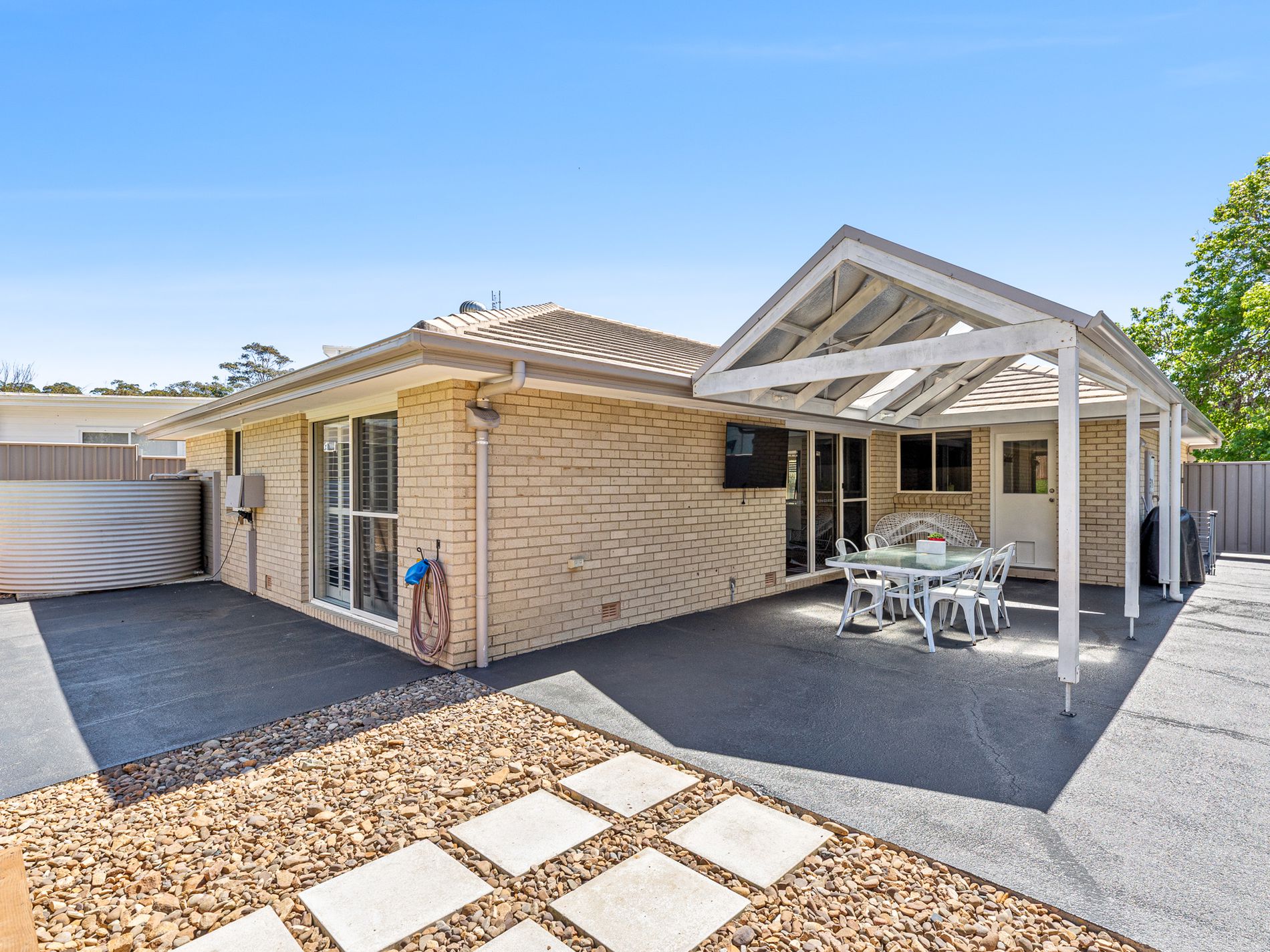 27 Yugura Street, Malua Bay