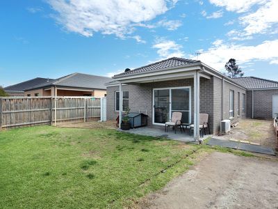 144 Inverell Parkway, Tarneit