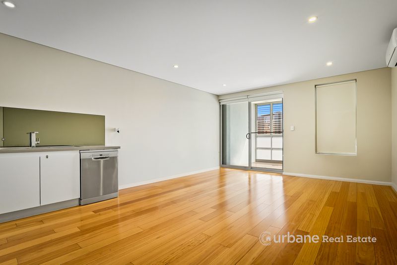 31 / 50 Loftus Crescent, Homebush