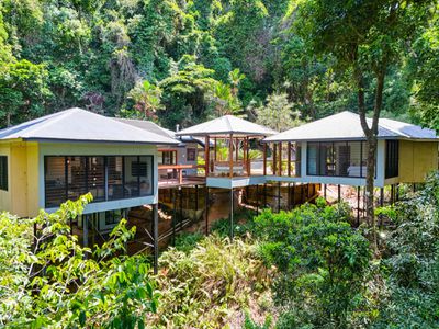 10 Rainforest Road, Edmonton