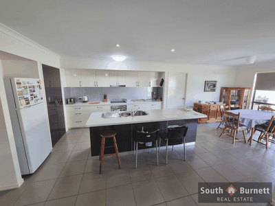 11 ALLAN Place, Kingaroy