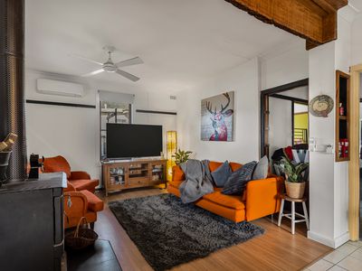 2 Simmonds Street, Mount Beauty
