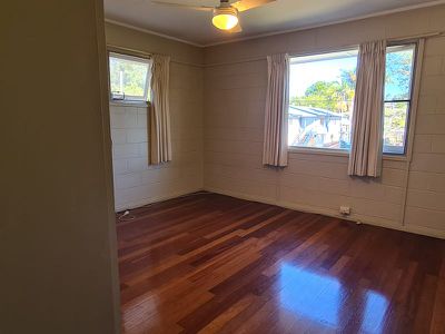 8 Patella Street, Mansfield