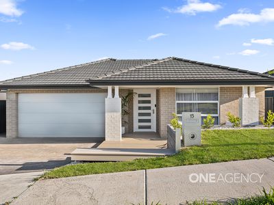 13 Stud Close, Calderwood