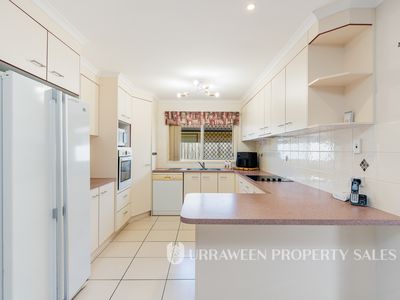 18  Emerald Park Way, Urangan