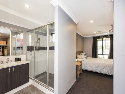 190 Sunrise Bvd, Wellard