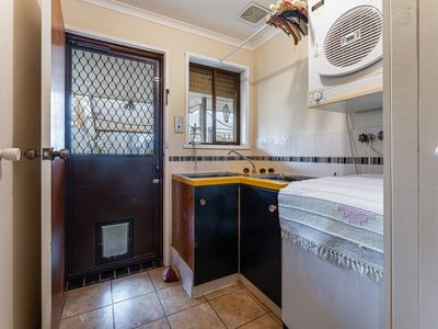 9-11 Clare Avenue, Lockington