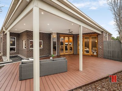 19 Greig Drive, Mernda