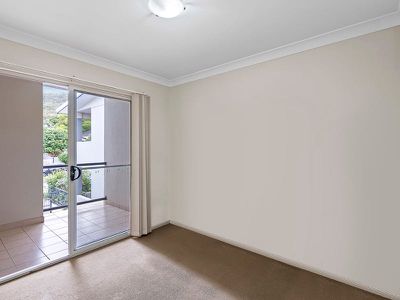 14 / 84 Tenby Street, Mount Gravatt