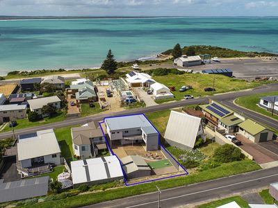 54 Foster Street, Beachport