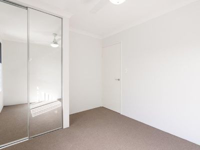 19 Farncomb Street, Byford