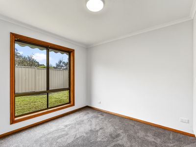 1 / 13 Elle Court, Mount Gambier