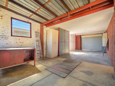 12 Adamson Rd, Parmelia