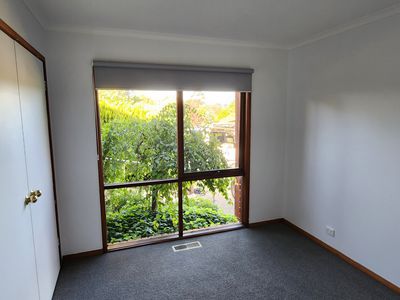 9 HANLEY CRESCENT, Seymour