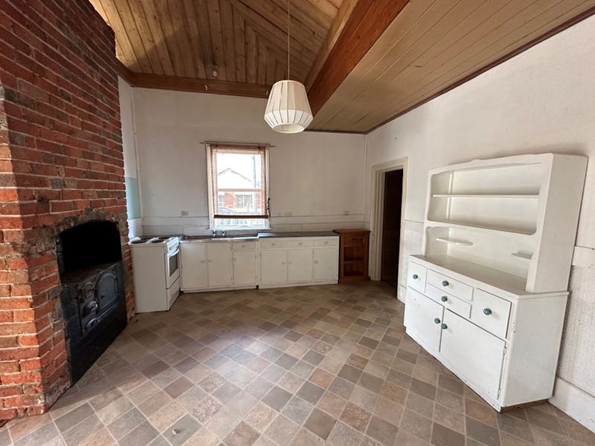 145 Autumn Street, Geelong West