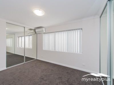 103A Centre Street, Queens Park