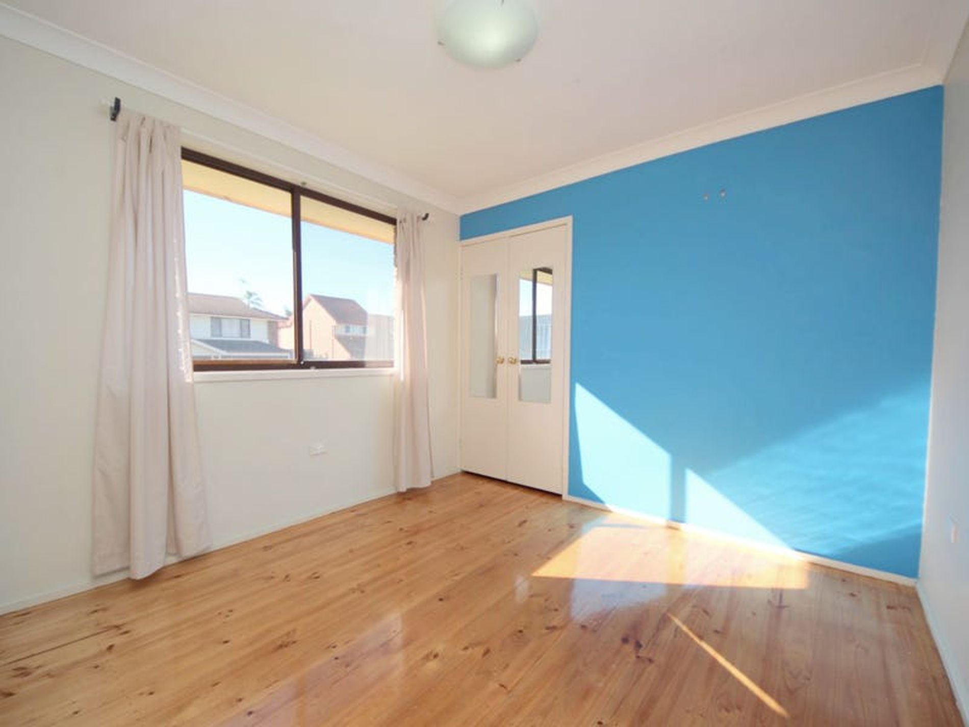 5 Nottingham Crescent, Chipping Norton