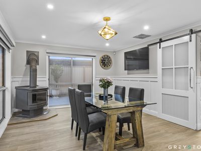 3 Lancaster Court, Greenvale