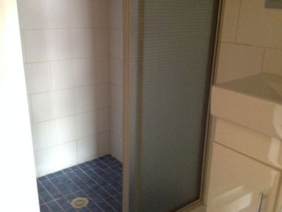 1 / 69 Lake Entrance Road, Warilla