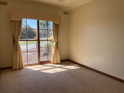 42 Meadowvale Drive, Grovedale