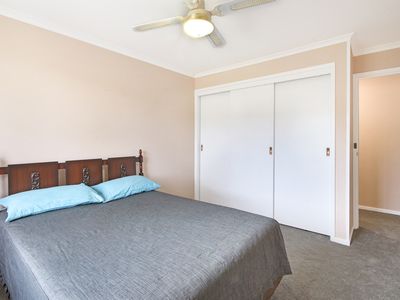 Unit 1 19 / 21 Collins Crescent, Narooma