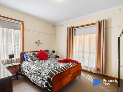 4 Mary Street, Charlton