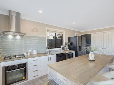 3a Elizabeth Parade, Tura Beach