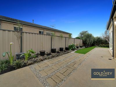 206 Thames Boulevard, Tarneit