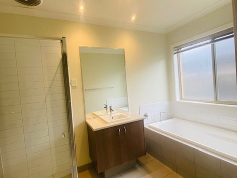 37 Birchgrove Way, Taylors Hill