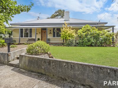 23 Pine Avenue, Newstead