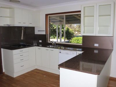 8 Coongul Court, Urraween
