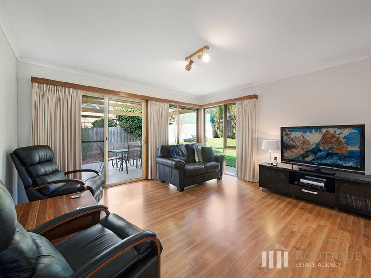 12 Huxley Avenue, Dandenong North