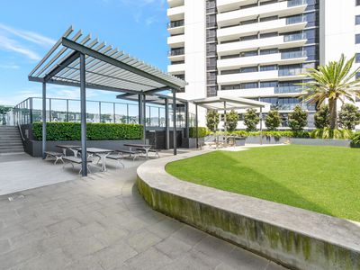 1205A / 420 Macquarie Street, Liverpool