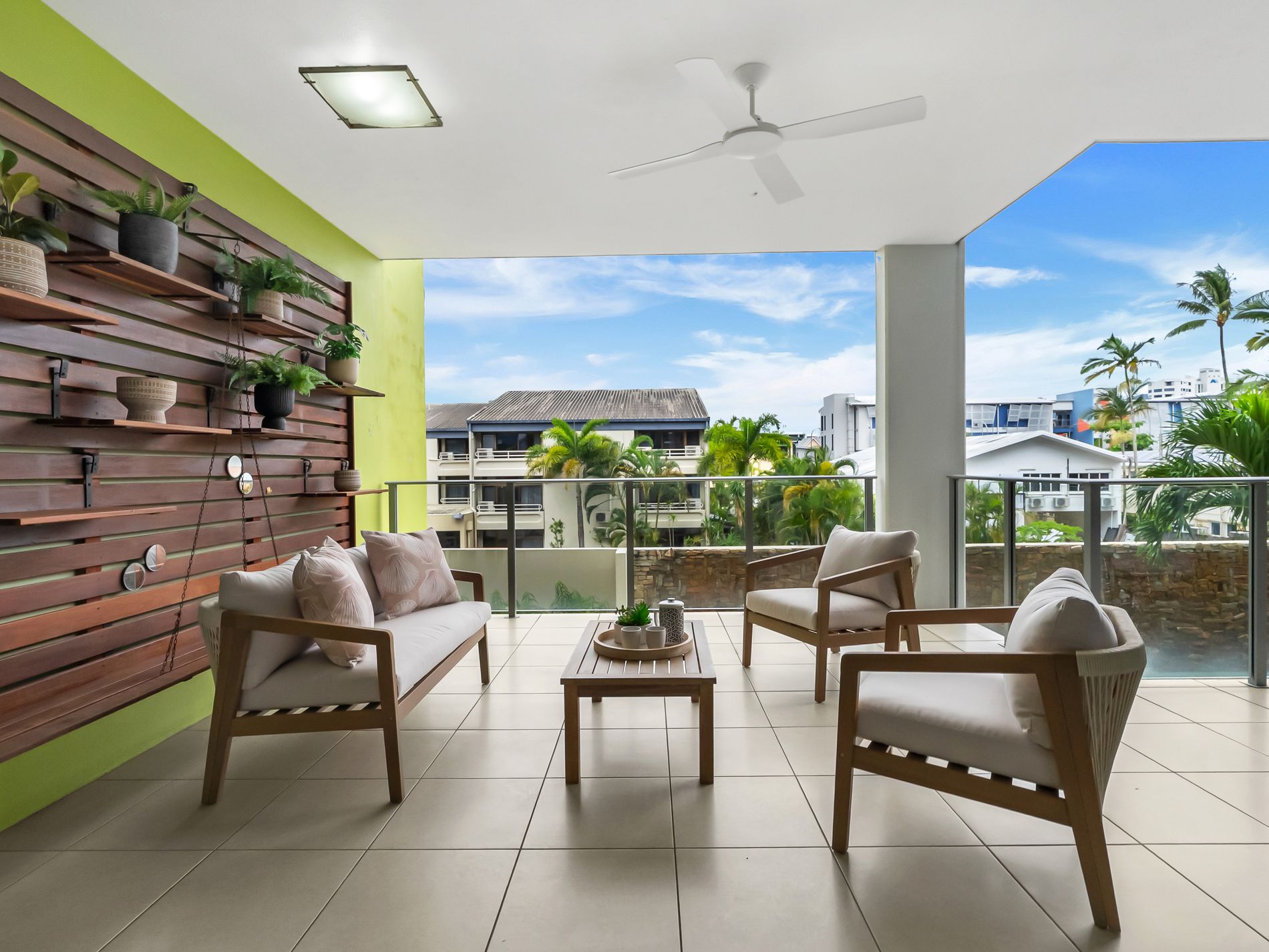 204 / 174-180 Grafton Street, Cairns City