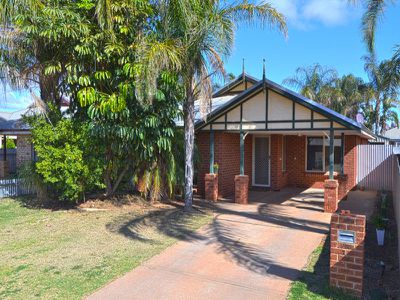 7A Carlyle Court, Boulder