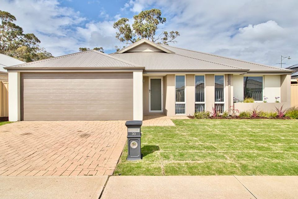 30 Southport Drive , Baldivis