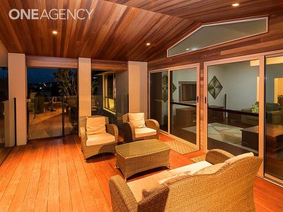 5 Woongoolbver Ct, River Heads