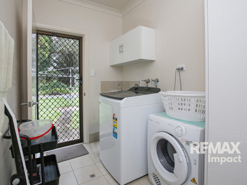10 Meadow Road, Julatten