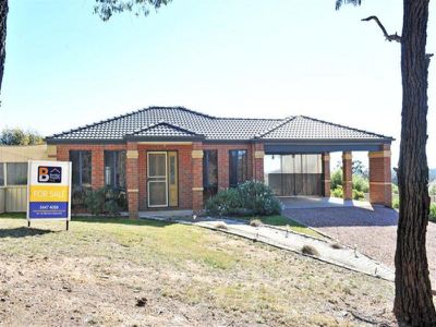 4 Londey Street, Kangaroo Flat