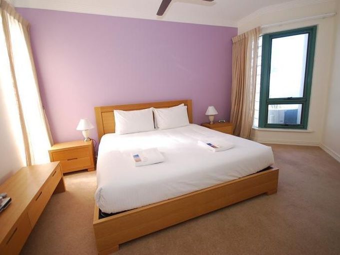 9 / 10 Marina Walk, Alexandra Headland